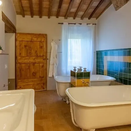 Podere La Piscina- Acqua Termale E Relax * San Casciano dei Bagni